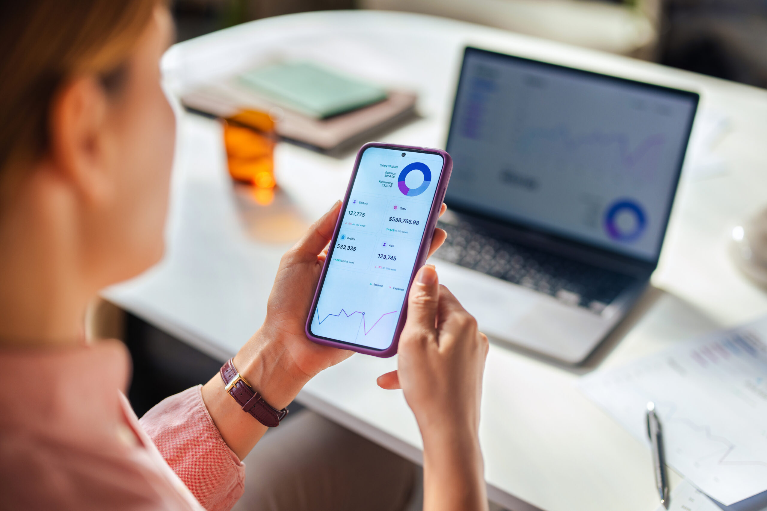 Property reporting dashboard on smartphone